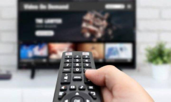 Anatel e Ancine assinam parceria para combater piratarias