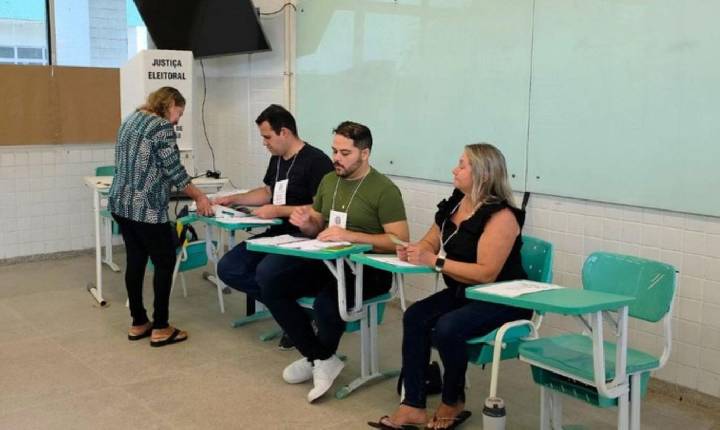 Convocação de mesárias e mesários ocorre por WhatsApp, carta e presencialmente