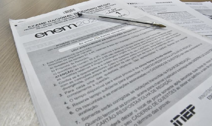 Enem: provas foram longas, mas com questões fáceis, dizem candidatos