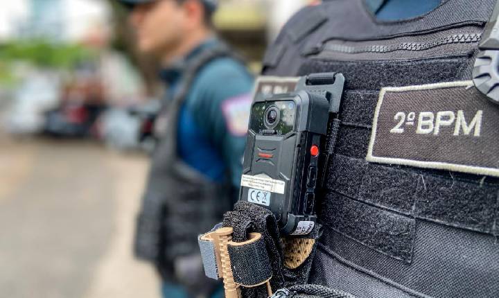 Justiça manda Estado implantar câmeras corporais para policiais no Maranhão
