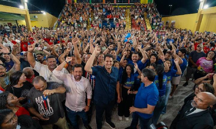 Mais de 300 grupos culturais declaram apoio à pré-candidatura de Orleans em grande ato com fazedores de cultura