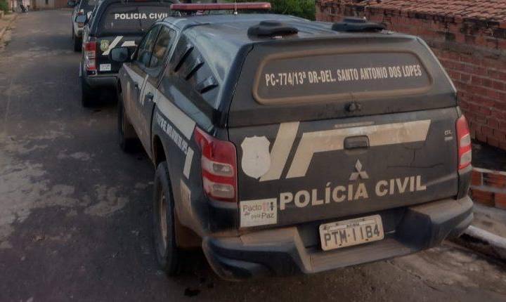 Policia Civil conduz 6 pessoas para a delegacia por amaeaças de ataque contra escolas