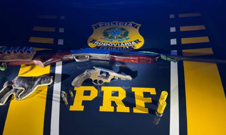 PRF apreende armas e munições durante abordagem na BR-316
