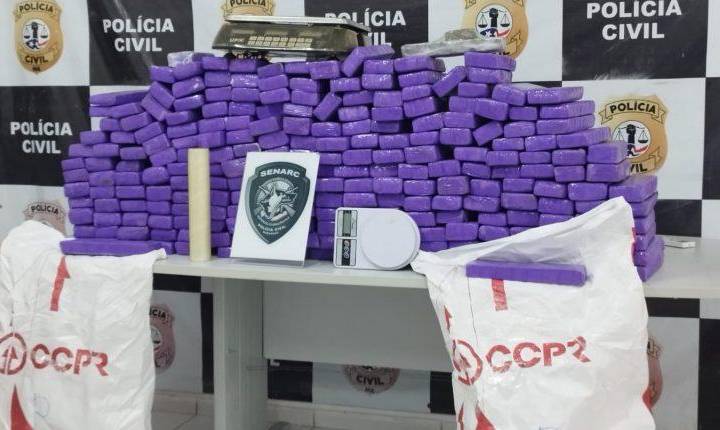 Raposa: Polícia apreende 235 tabletes de maconha e prende um homem