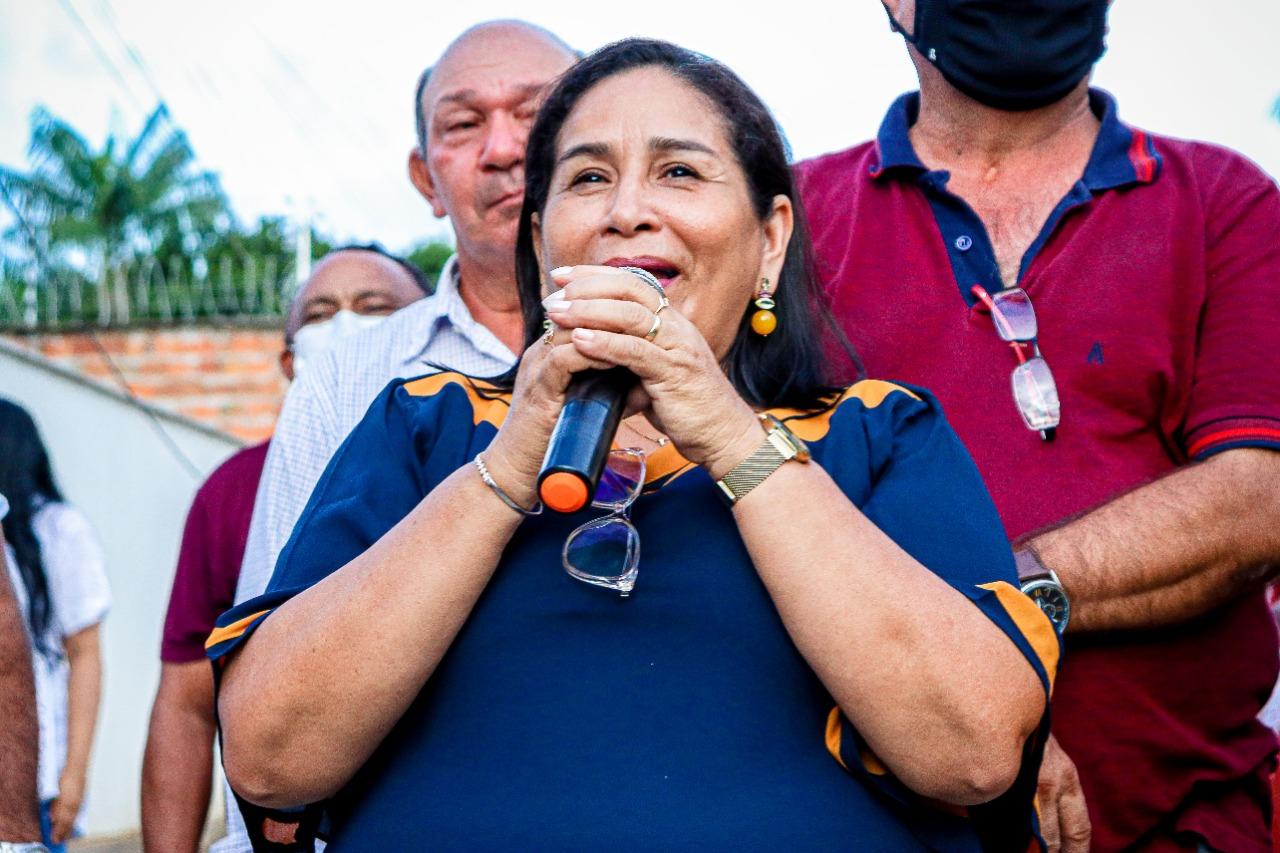 Paço do Lumiar: Paula Azevedo concede reajuste salarial de 33,24% para professores da rede municipal