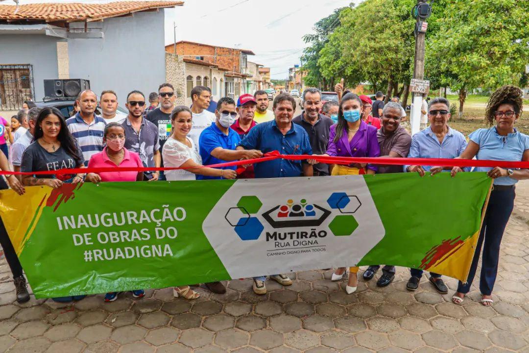 Paço do Lumiar: População do Residencial Jaguarema e de Cumbique comemoram entrega de ruas