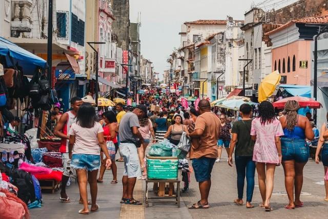 Rua Grande é local preferido para compras de Natal, revela pesquisa da Fecomércio