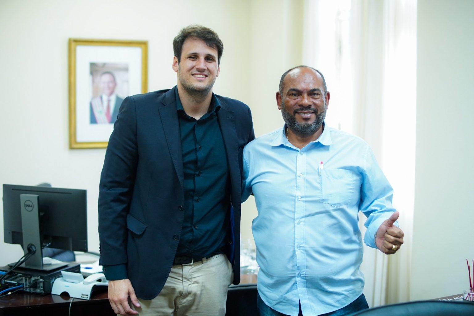 Jorge Marú é recebido no Palácio dos Leões