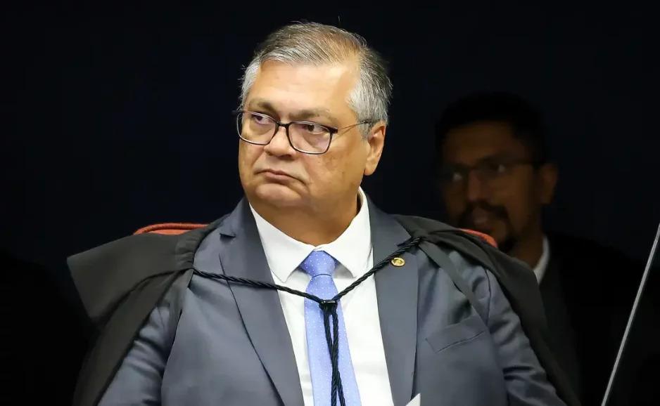 Flávio Dino proíbe saques em espécie de emendas parlamentares