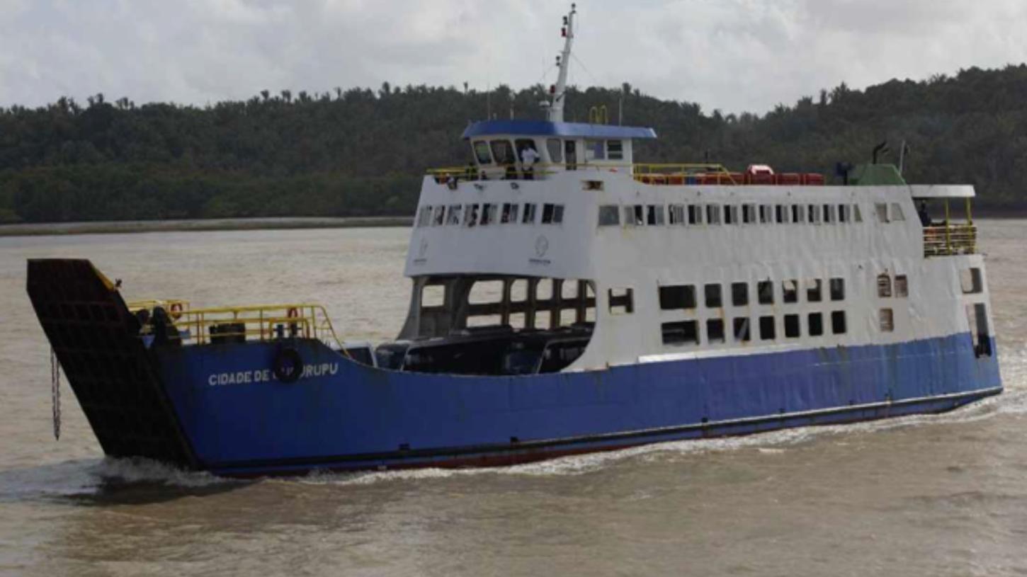 Criança de 10 anos morre após passar mal durante travessia de ferryboat