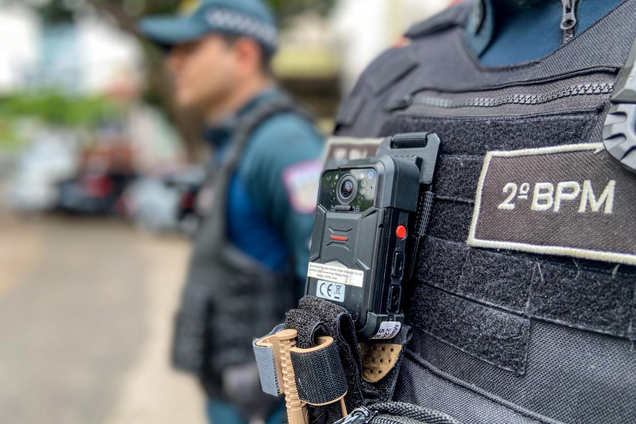 Justiça manda Estado implantar câmeras corporais para policiais no Maranhão